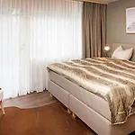 Monazit By Interhome * צרמט